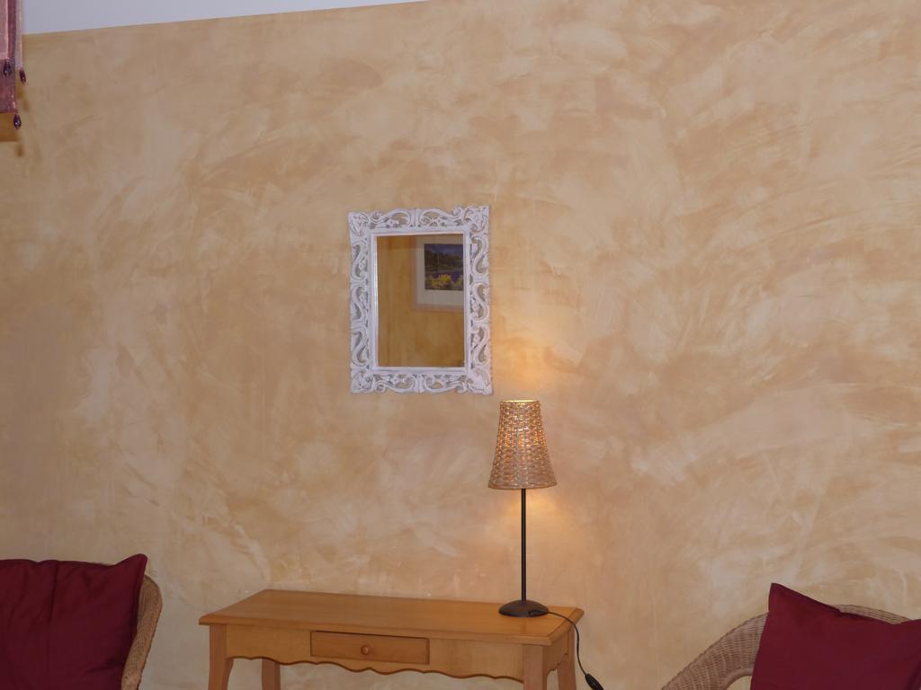 La Ferme Du Petit Segries Bed And Breakfast Мустье-Сент-Мари Экстерьер фото