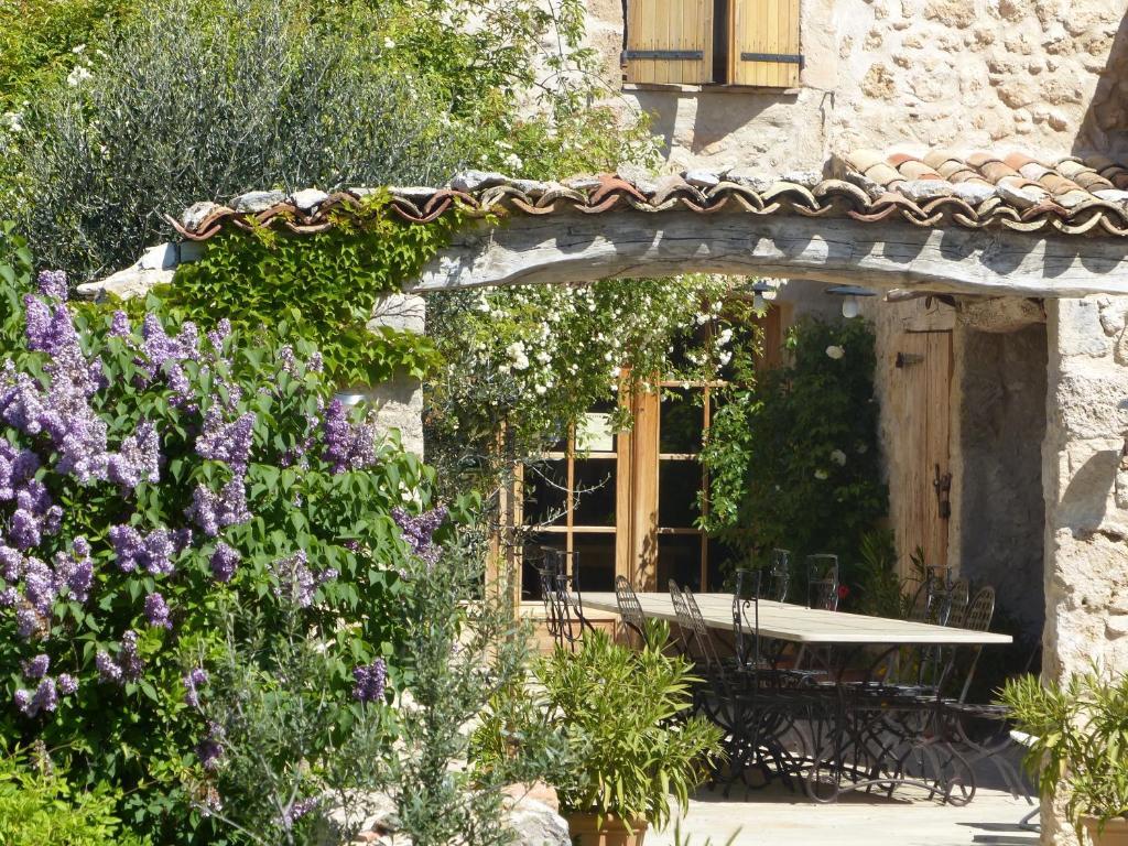 La Ferme Du Petit Segries Bed And Breakfast Мустье-Сент-Мари Экстерьер фото