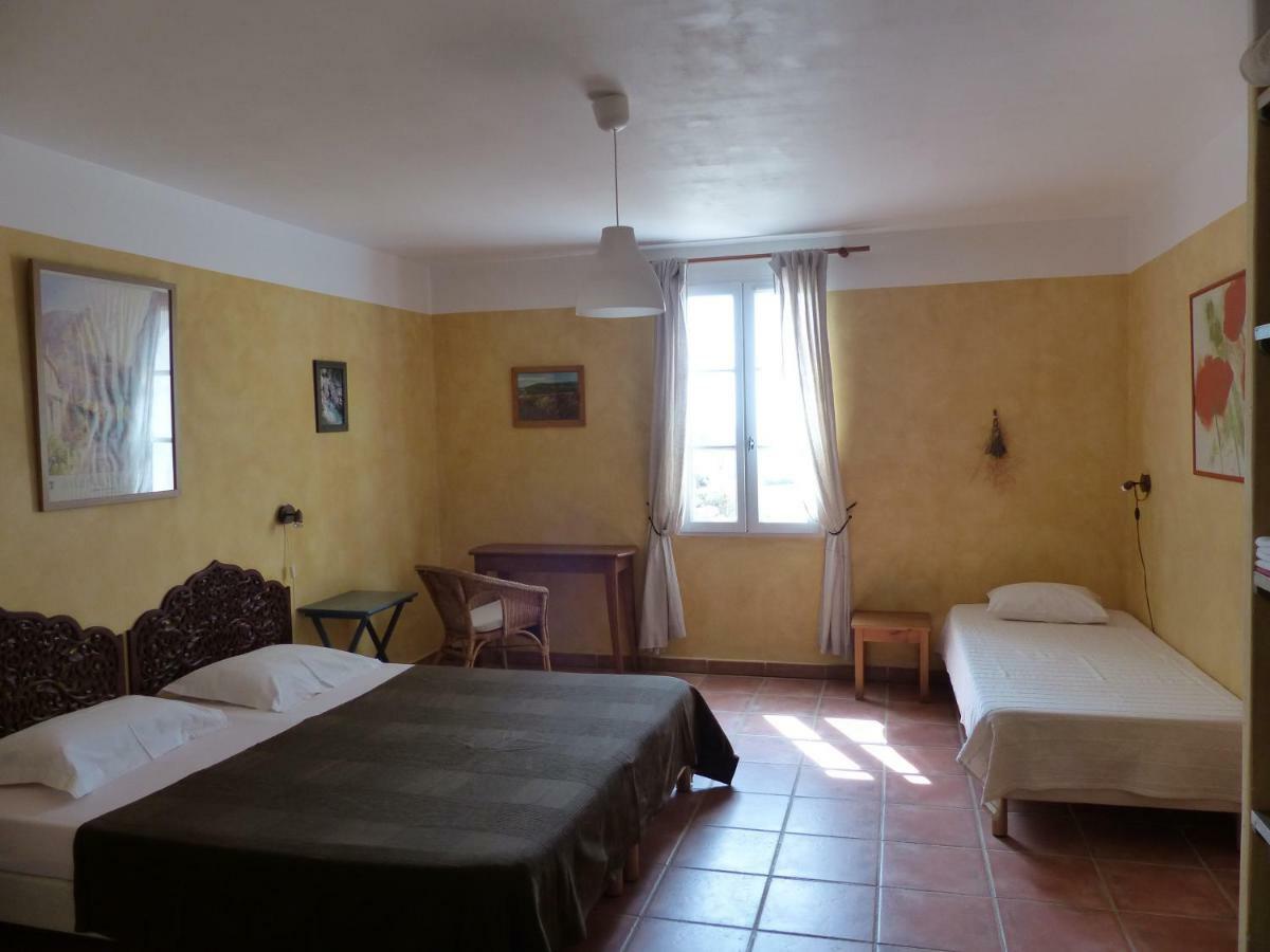 La Ferme Du Petit Segries Bed And Breakfast Мустье-Сент-Мари Экстерьер фото
